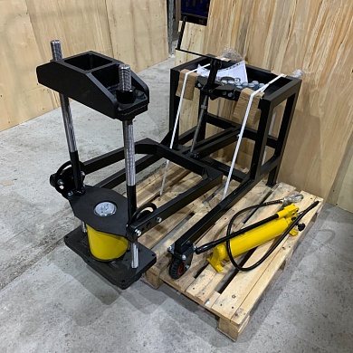 ТТН-103/1 Съёмник шкворней для грузовых авто 100 тонн на тележке (с гидравлическоким насосом в комплекте)